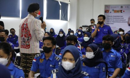 Praktikkan Ilmu Kebencanaan, Ganjar Ajak Mahasiswa Akbara “Goes To School”