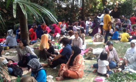 Keluarga sebagai Sistem Pendukung Keberhasilan Generasi Penerus Bangsa