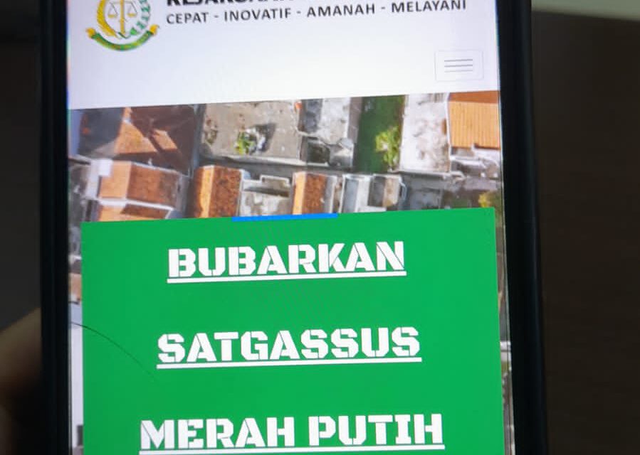 WEBSITE KEJARI GARUT DIRETAS ORANG TAK DIKENAL MENGAKIBATKAN PELAYANAN PUBLIK TERGANGGU