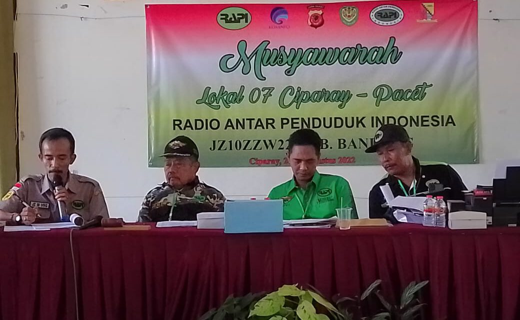 Radio Antar Penduduk Indonesia (RAPI) Ciparay Pacet gelar Musyawarah lokal (Muslok) 07