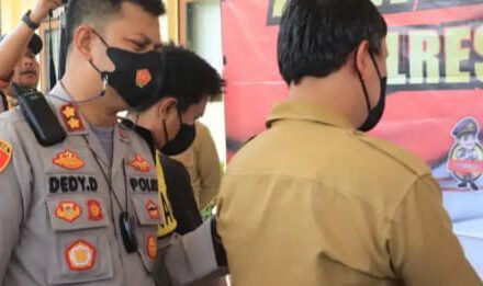 Oknum Kades dan Stafnya Di Bekuk Polisi Diduga Pakai Narkoba