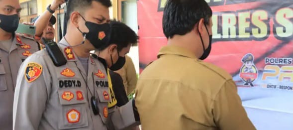 Oknum Kades dan Stafnya Di Bekuk Polisi Diduga Pakai Narkoba
