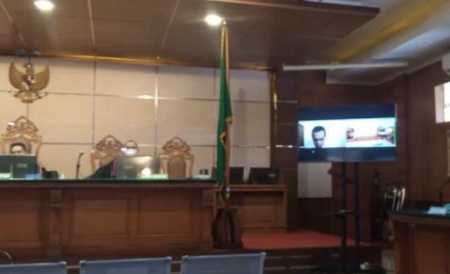 Oknum Pegawai BPK RI di Tuntut Lima Tahun Enam Bulan Penjara