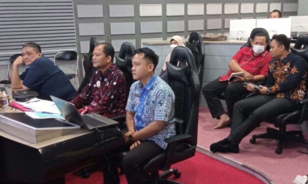 Meningkatkan kualitas layanan publik secara efektif dan efisien