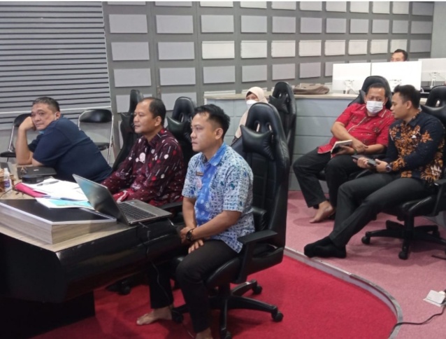 Meningkatkan kualitas layanan publik secara efektif dan efisien