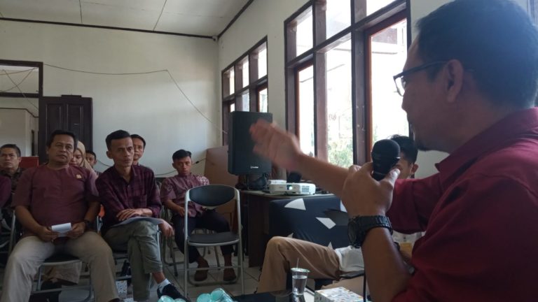 Optimalkan Penyebarluasan Informasi, Bawaslu Gelar Pelatihan Kehumasan