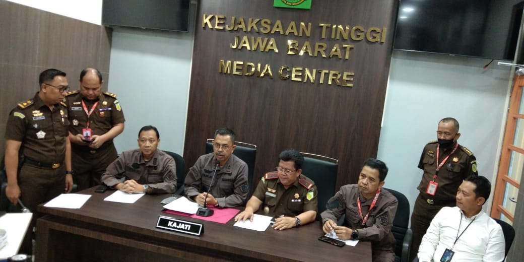 Kejati Jabar Terima Uang Titipan Rp,- 6,5 Milyar, Dari Perkara Dugaan Korupsi Dana Bos