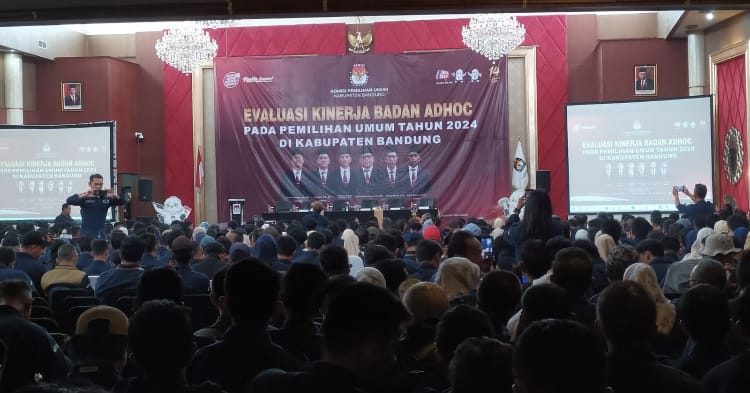 KPU Kab. Bandung Gelar Rapat Evaluasi Kinerja Badan Adhoc Pemilu 2024