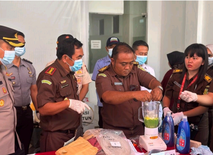 Kejari Kab. Bandung Laksanakan Pemusnahan Barang Bukti