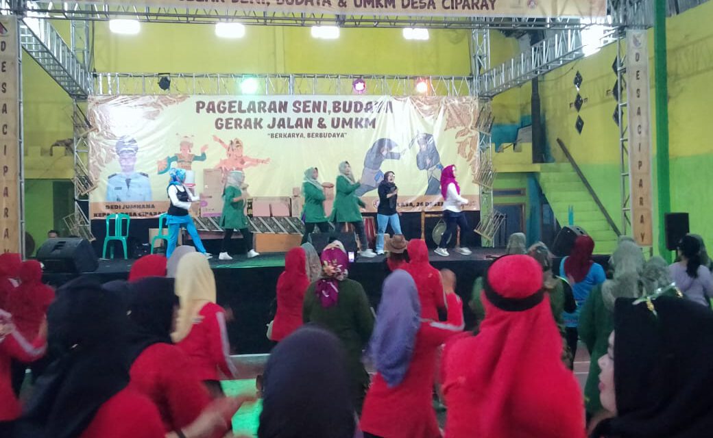 Pemdes Ciparay Gelar Pagelaran Seni Budaya Bazar UMKM Dan Gerak Jalan Santai