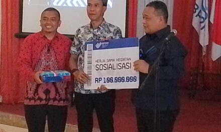 EDUKASI PENTING BAGI MASYARAKAT DAERAH KEPALA BP2MI SOSIALISASI PENCEGAHAN TPPO Di CiPARAY KAB BANDUNG