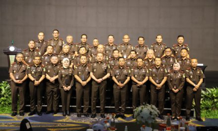 KAJATI JABAR ADE T SUTIAWARMAN HADIRI MUNAS PERSAJA