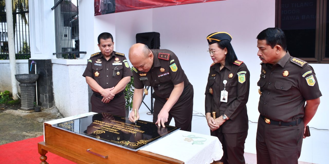 Kajati Jabar melakukan kunjungan kerja ke Kejaksaan Negeri Kota Bogor