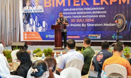 Buka Bimtek LKPM, Wakil Wali Kota Medan Ingin Pelaku Usaha Dipermudah dalam Berinvestasi melalui Pemanfaatan Digitalisasi