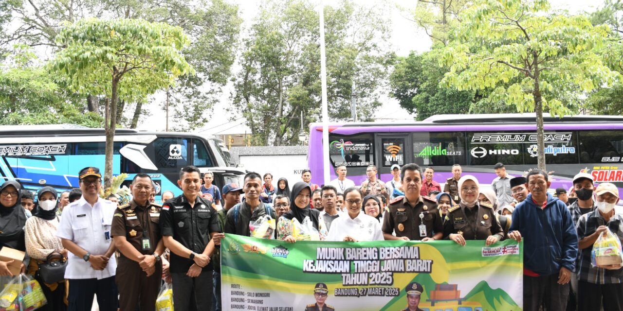 Mudik Ceria Penuh Makna Bersama Kejaksaan Tinggi Jawa Barat