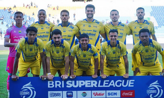 PERSIB Tumbangkan Arema FC 2-1 di Kanjuruhan: Kemenangan Dramatis Meski Bermain 10 Pemain