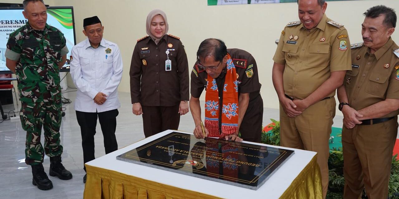 Kajati Jabar Resmikan Gedung Serbaguna