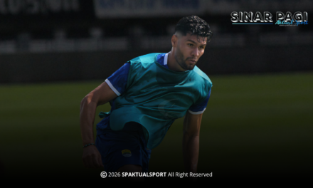 Bangkit dari Cedera, Julio Cesar Bidik Tiga Poin di Padang