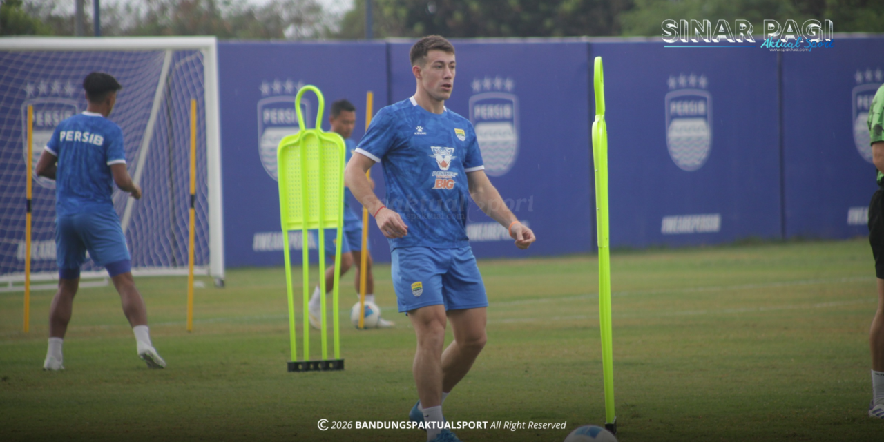 Peralta Bergabung dalam Sesi Latihan PERSIB Jelang Laga Penutup Grup A