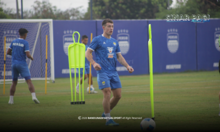 Peralta Bergabung dalam Sesi Latihan PERSIB Jelang Laga Penutup Grup A