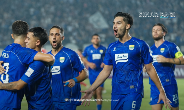 Sandy Walsh Debut Bersama Persib Usai Pulih dari Cedera