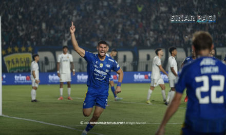 Julio Cesar Jadi Pahlawan, Persib Kalahkan Persik 1-0